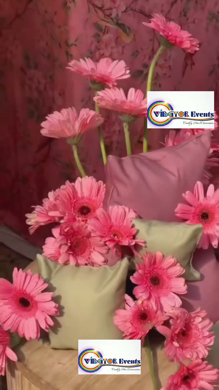 Gerbera & Blush — Seating detail
