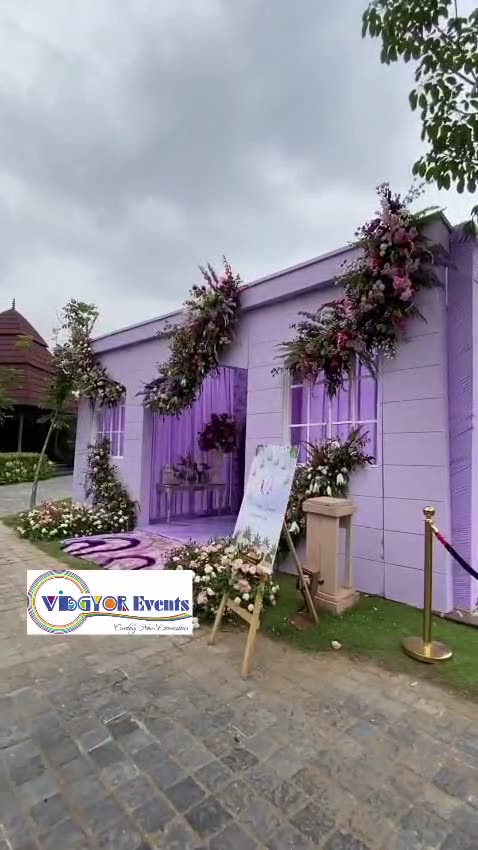 The Lavender Welcome — Entry facade
